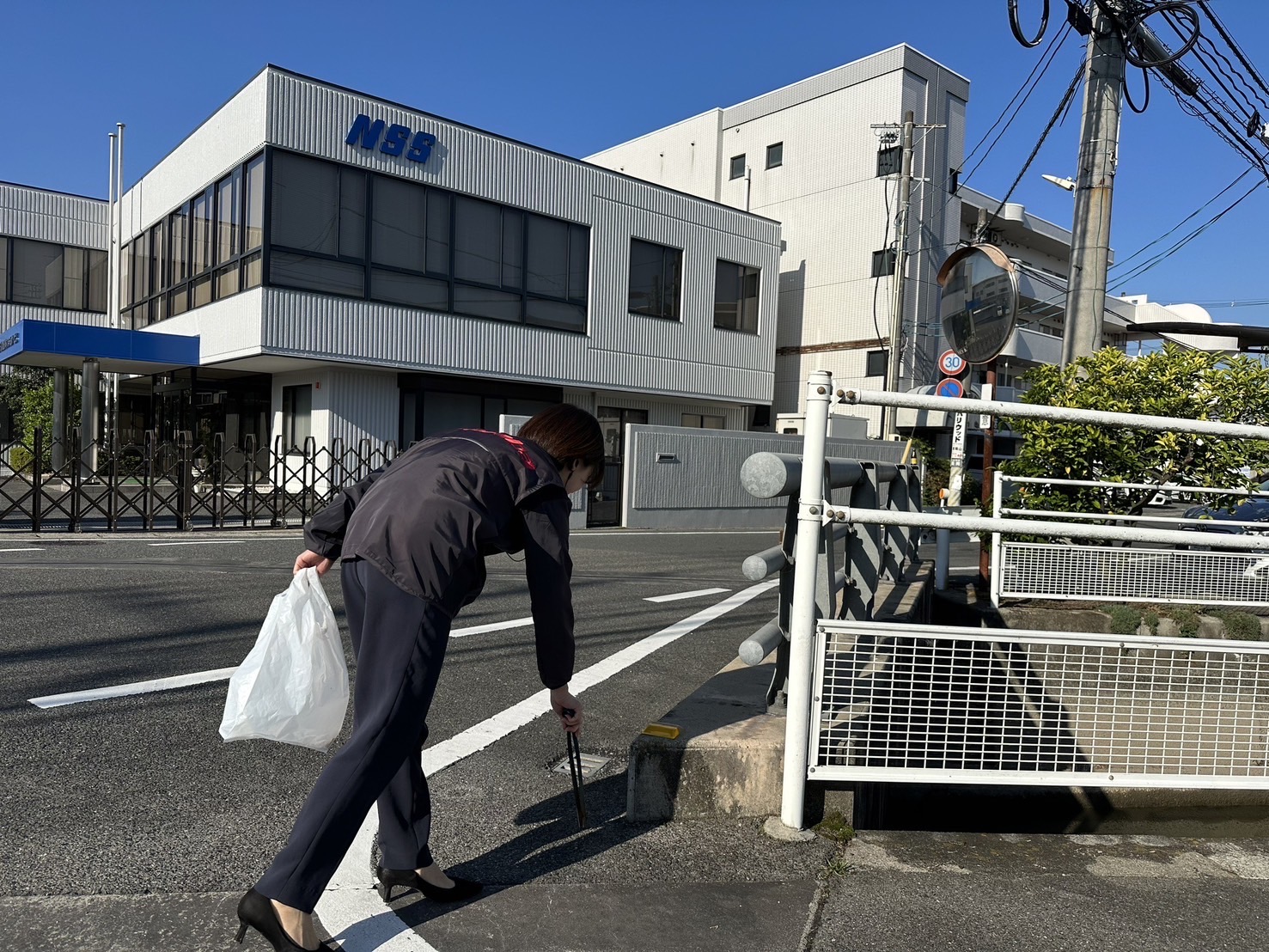 毎週月曜日は地域清掃の日！🍁